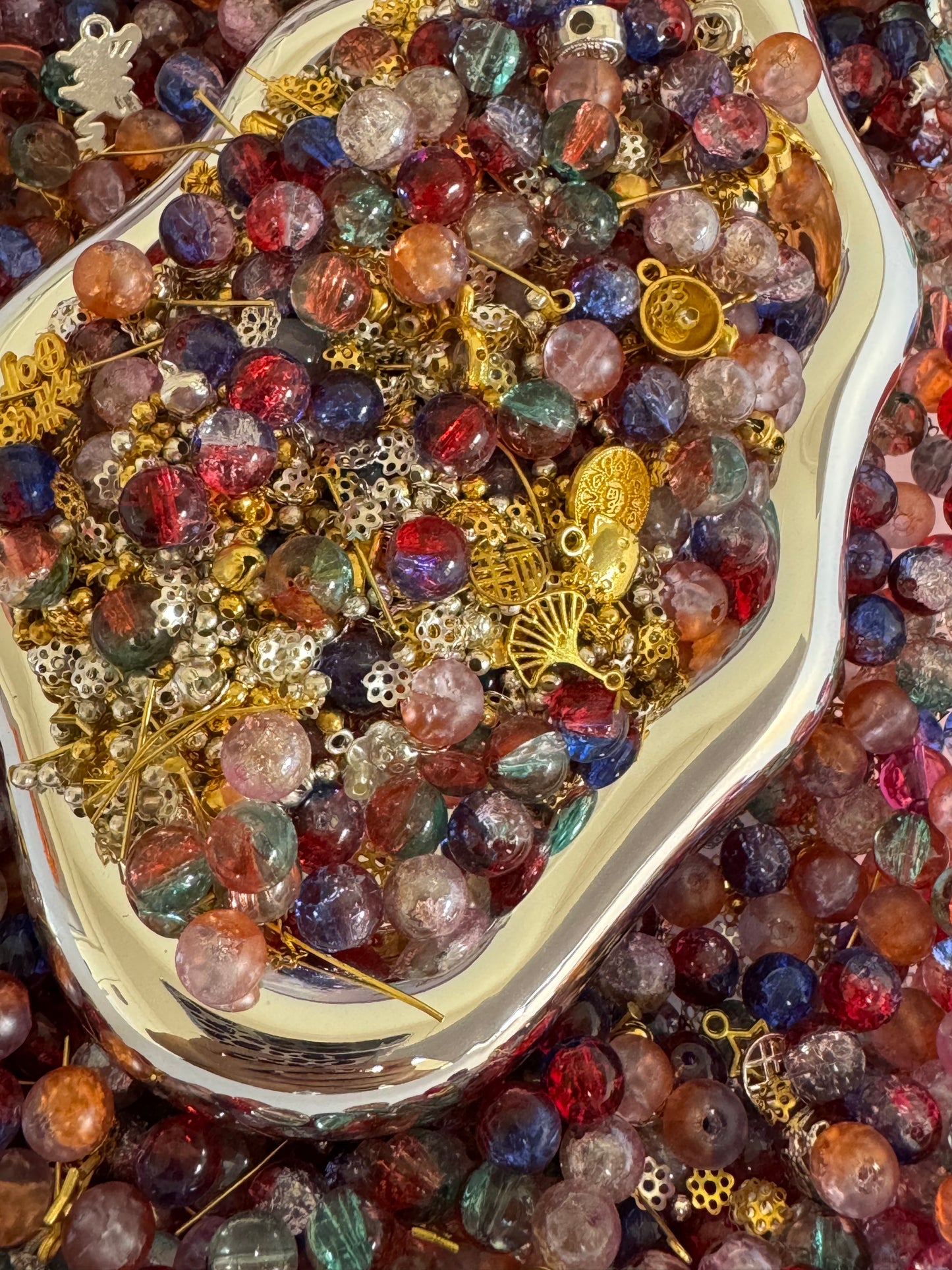 116 mix dark beads