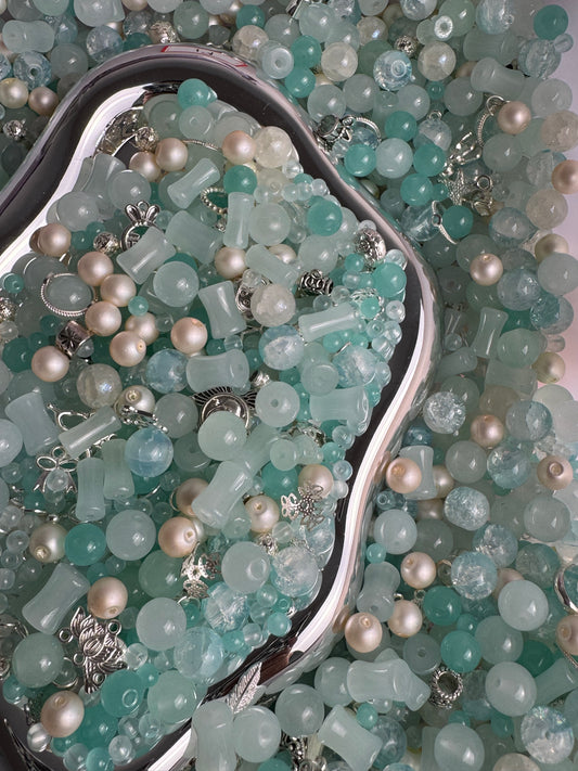19 light teal bule
